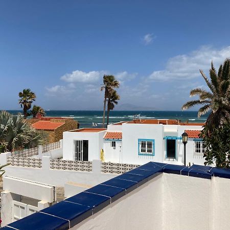 Beach House With The Heated Pool Next To Rocky Point Corralejo Eksteriør billede