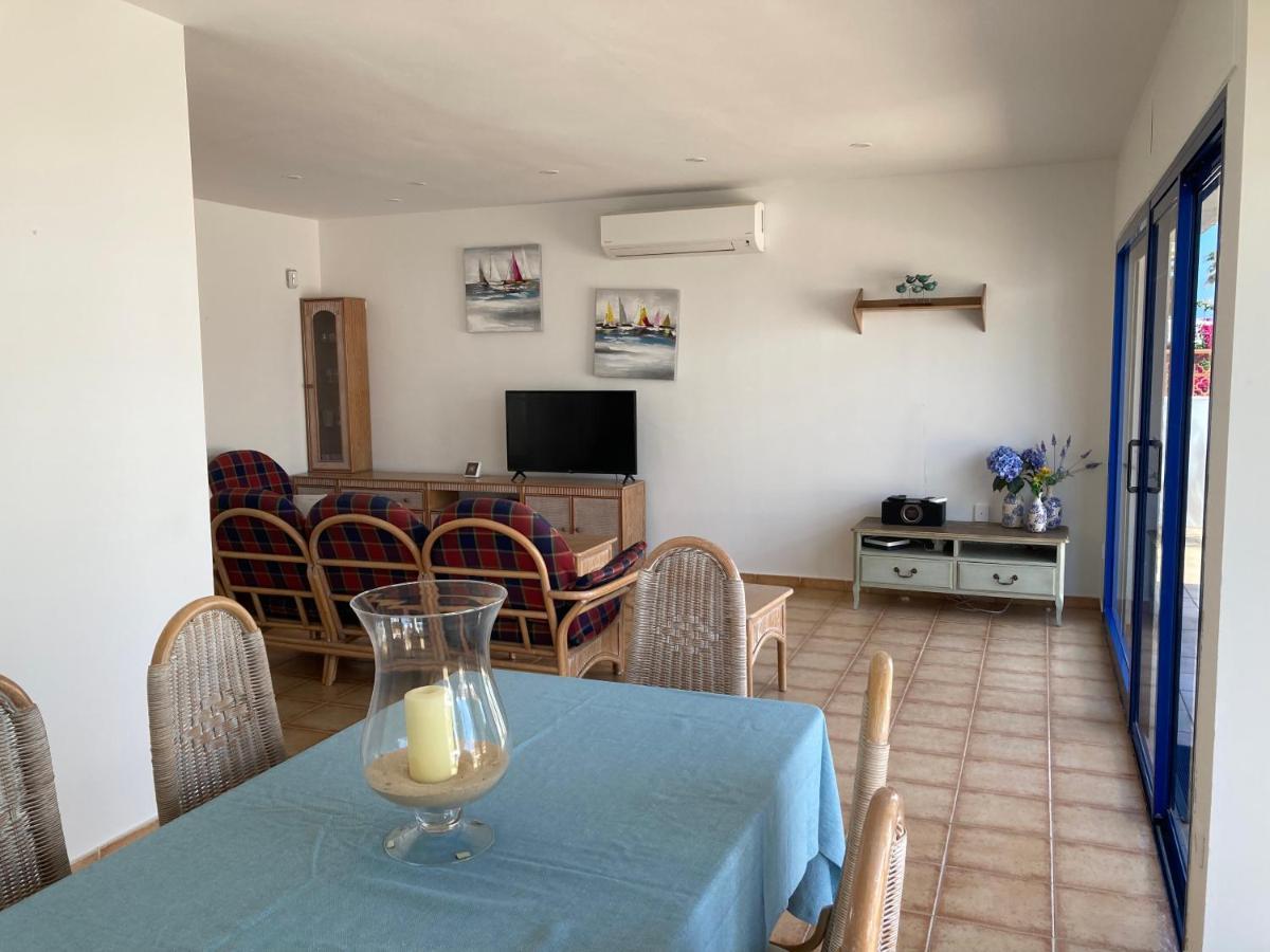 Beach House With The Heated Pool Next To Rocky Point Corralejo Eksteriør billede