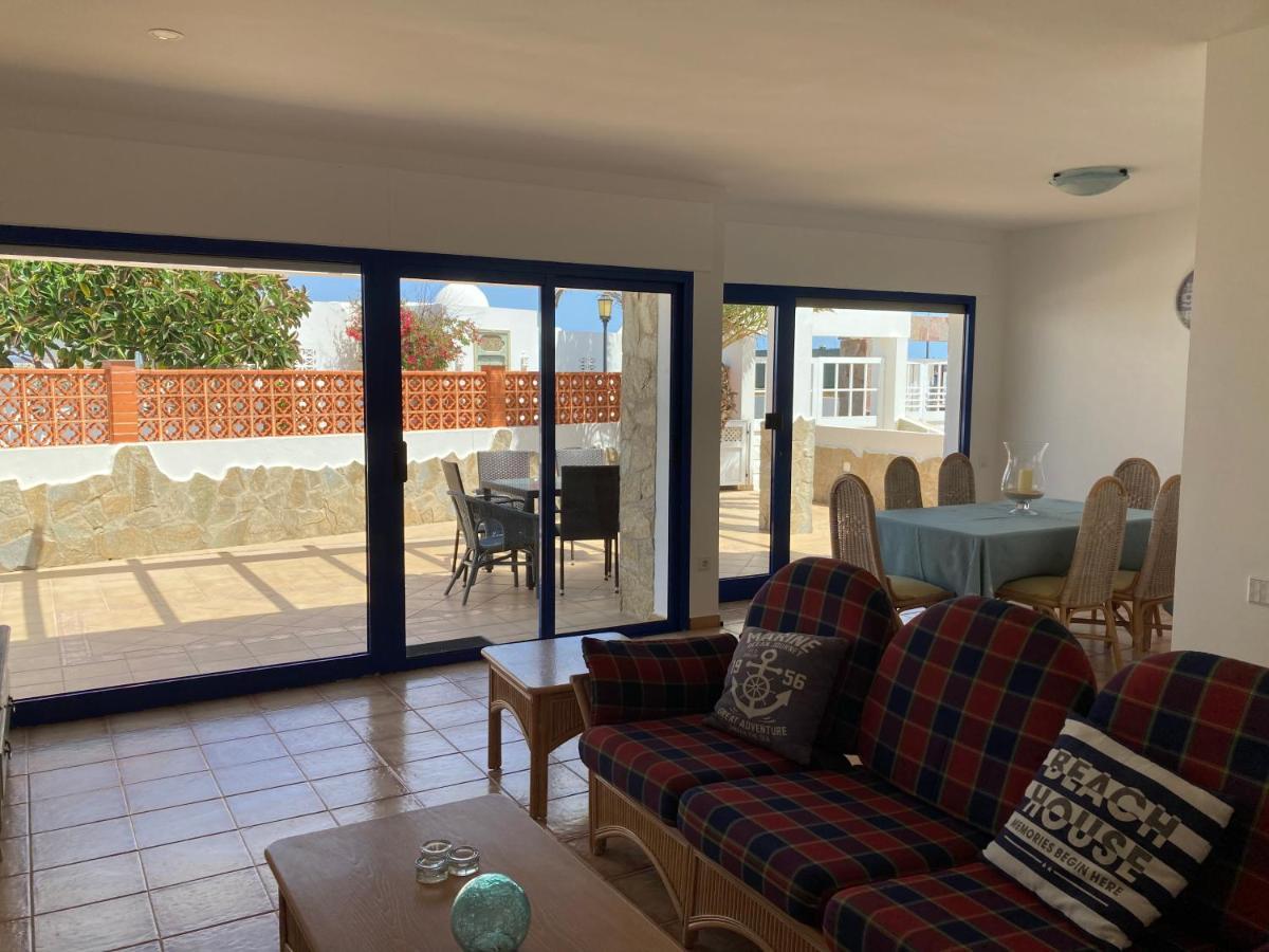Beach House With The Heated Pool Next To Rocky Point Corralejo Eksteriør billede